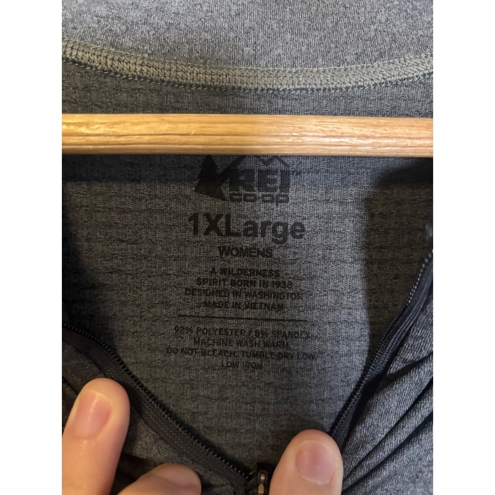 REI Womens Gray Long Sleeve Quarter Zip Pullover Size 1X Outdoor Athletic Hiking - Picture 3 of 10